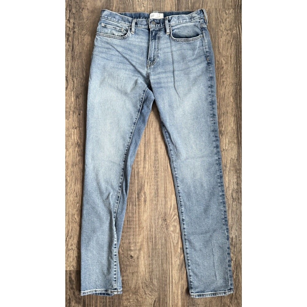 GAP Blue Jeans, Flat Front, Denim, Men's 32 x 36 Slim, Excellent Condition
